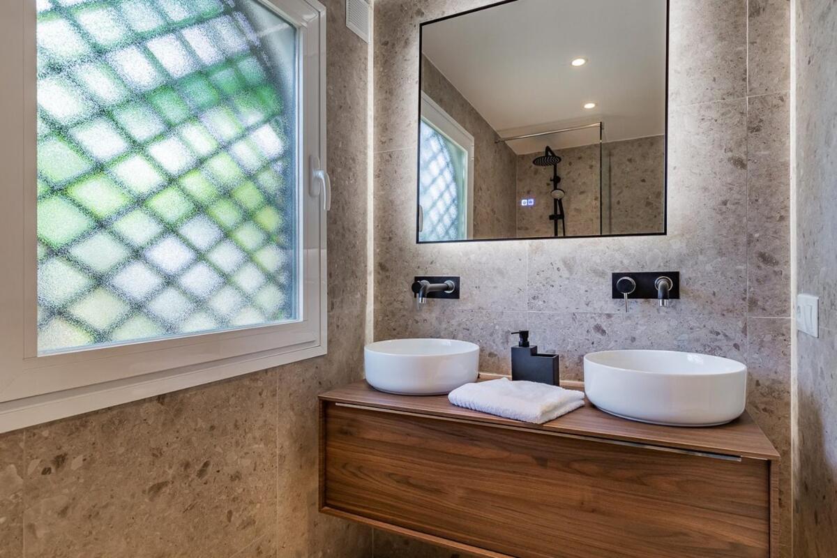 Modern Penthouse In With Pool Apartemen Marbella